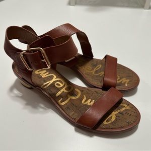 Leather and gold sandals